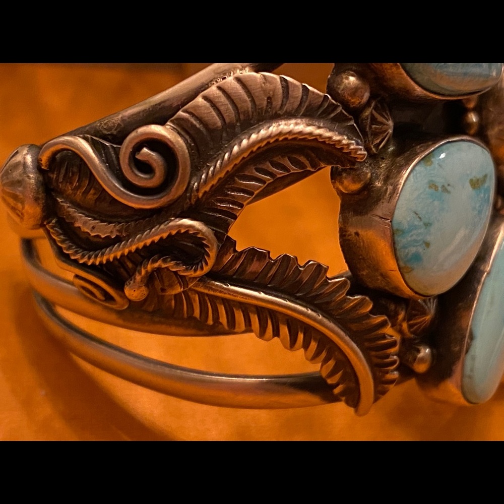 HOST PICK!✨Navajo Naitive American Sterling Silver Turquoise Cuff by Delvin John - Picture 4 of 12